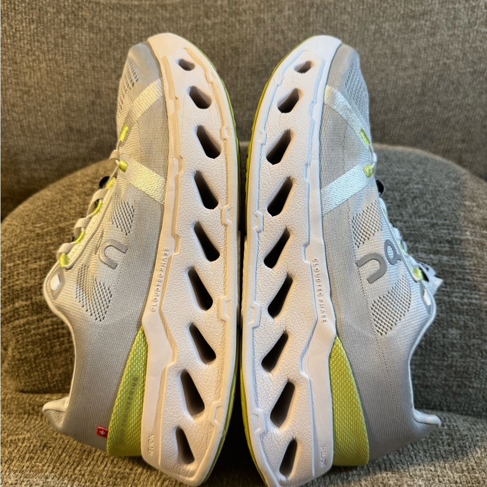 On Cloudeclipse Gray & Lime Woman’s Running Sneak… - image 6